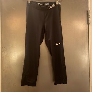 Nike pro legging capri black size s